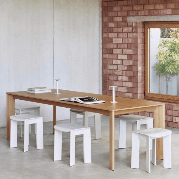 chisel-30-table-rectangular_imag (2).png